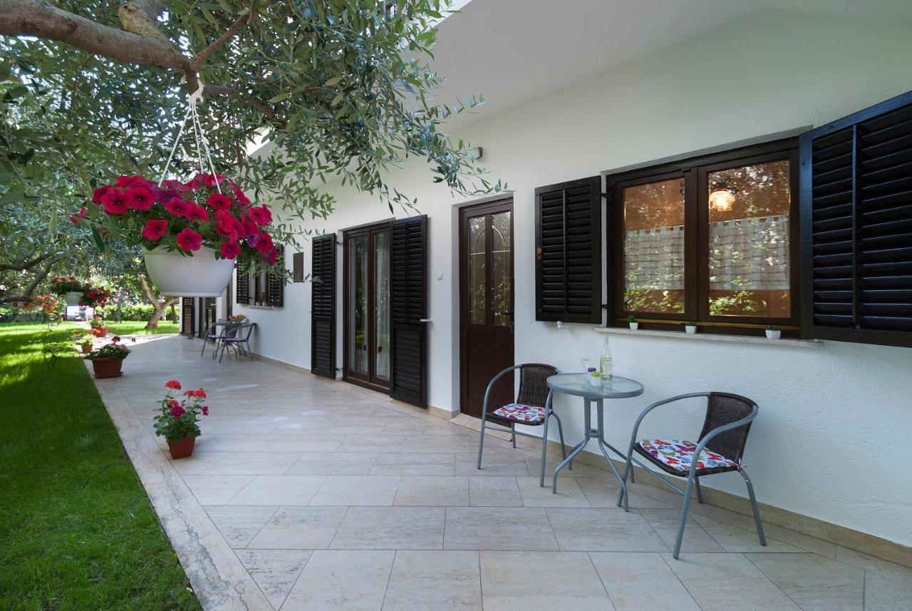 Weis Apartments Rovinj Zimmer foto