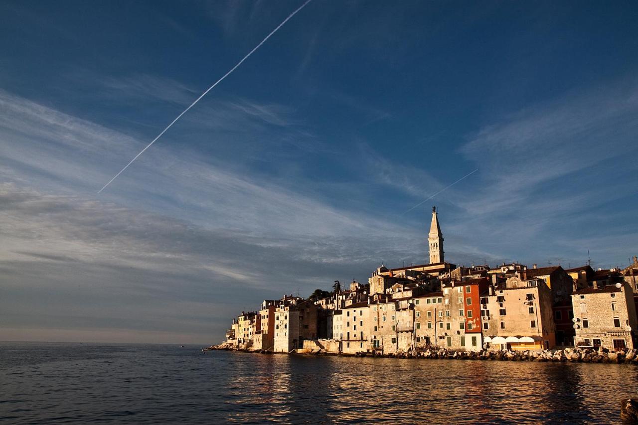 Weis Apartments Rovinj Exterior foto